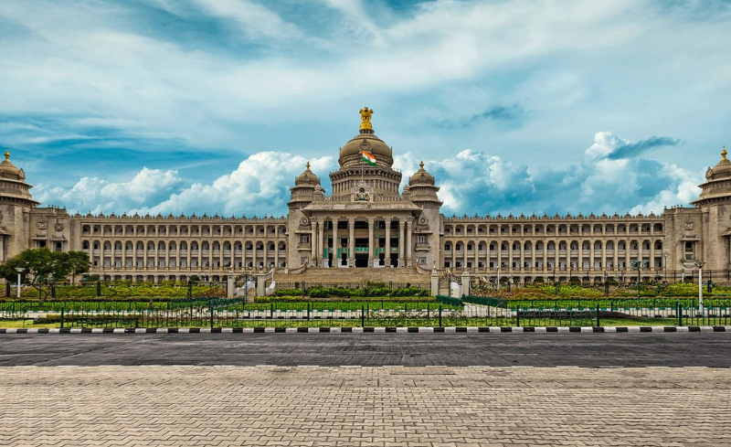 Manju Cabs providing reliable taxi service in Bangalore for airport transfers, local travel, corporate travel, and outstation trips.